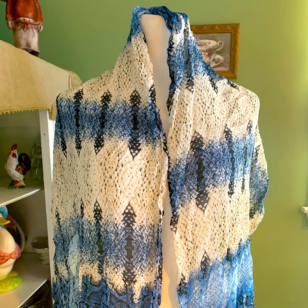 Black and blue ladies scarf